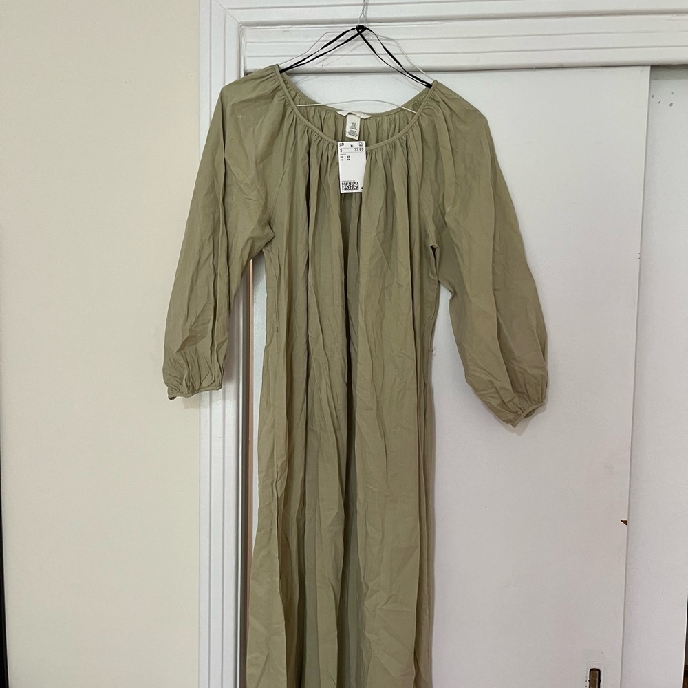 Light green midi scoop neck dress